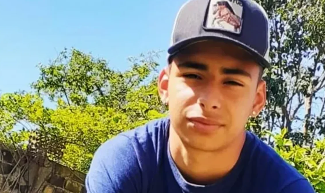 Crimen de Lucas González: absolvieron a dos de los policías sentenciados y confirmaron las condenas a otros tres | Información General