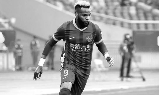 Conmoción por la muerte del ex goleador de la Liga de Turquía: cayó desde un undécimo piso | Deportes