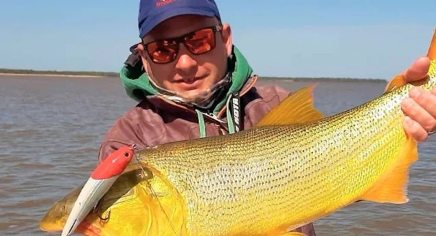 Encontraron el cuerpo del guía de pesca desaparecido junto a su hijo en el Río Paraná | Información General