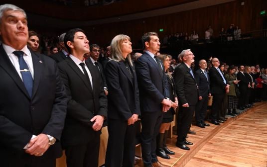 La DAIA y el Museo del Holocausto conmemoraron el 82° aniversario del levantamiento del Gueto de Varsovia | Información General