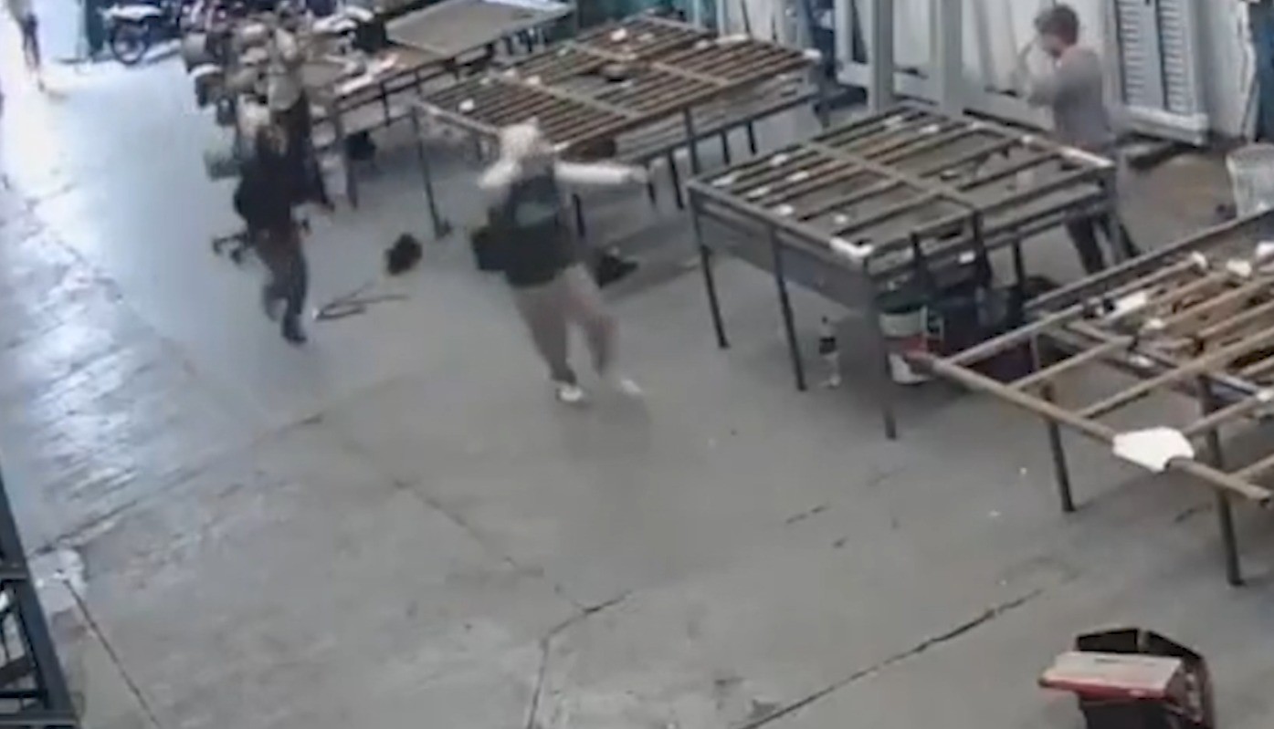 Golpe comando y robo millonario a una fábrica de aberturas | Rosario y la región