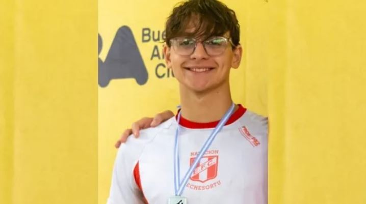 Grave accidente de un nadador rosarino en el Parque Roca | Política y Economía