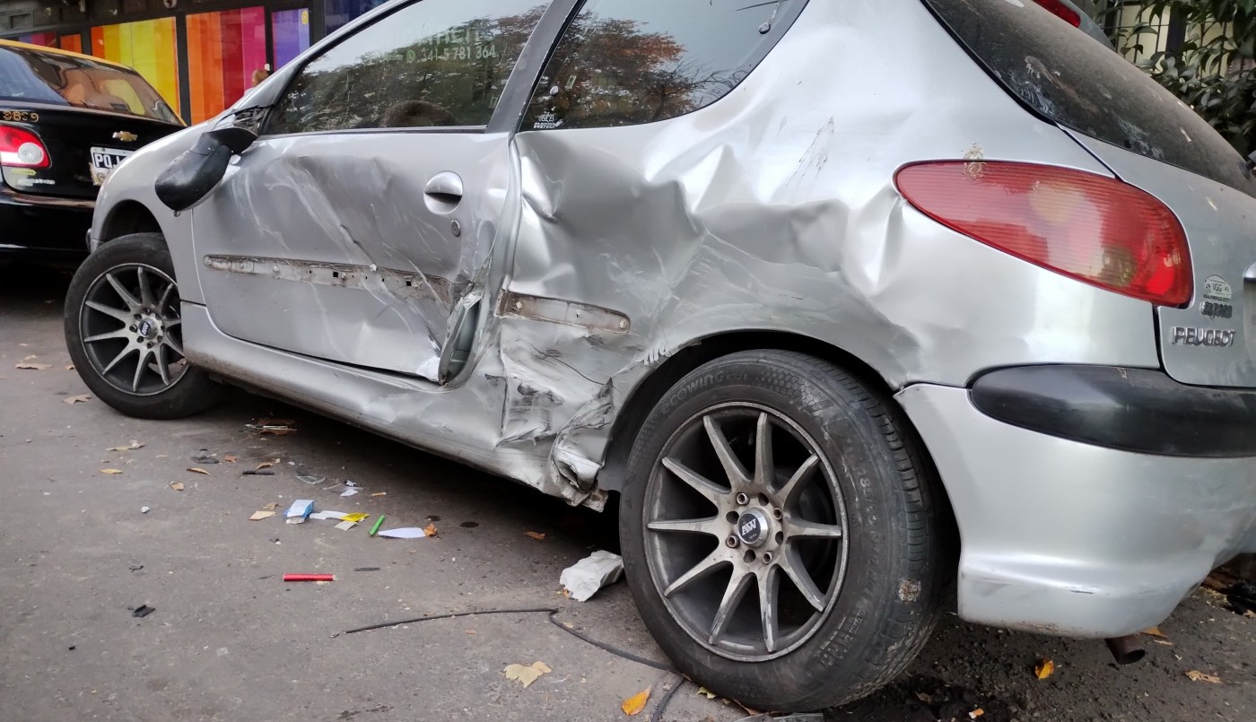 Se produjo un siniestro vial en el barrio Luis Agote | Rosario y la región