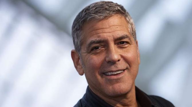 La estafó un falso George Clooney, perdió 15 mil dólares e hizo una denuncia al FBI | Información General