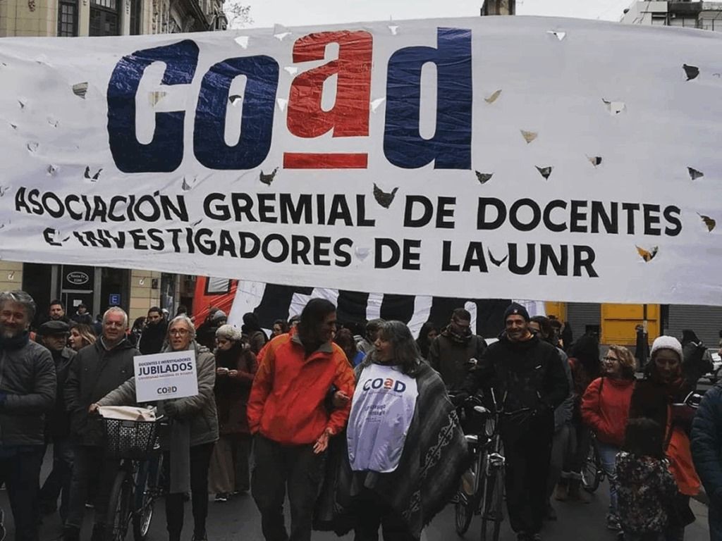 Paro docente en la UNR: reclamos salariales en sintonía con la protesta nacional | Rosario y la región