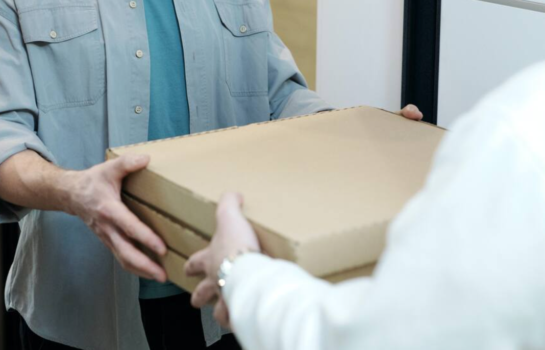 Consumo personal: el Gobierno facilitó la importación de alimentos vía Courier | Política y Economía