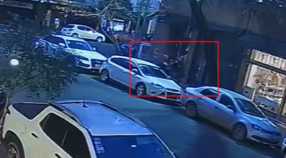 La Plata: Una docente le dio una paliza al director de la escuela | Información General