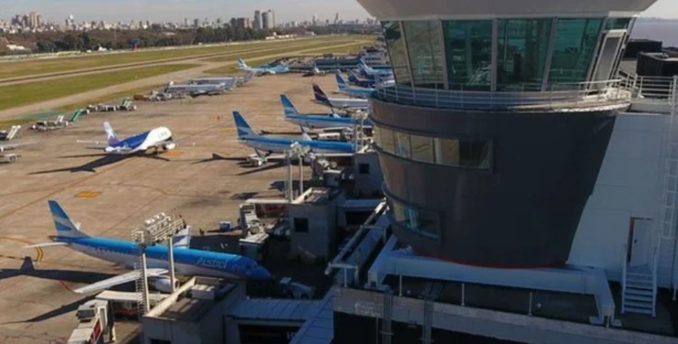 El Gobierno dictó conciliación obligatoria en el conflicto con los controladores aéreos y no habrá paro este fin de semana | Información General