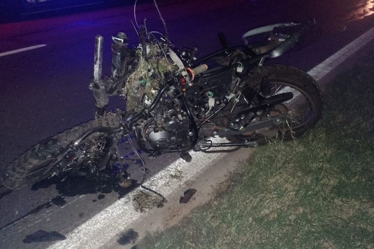 Falleció un joven motociclista en un violento choque múltiple | Rosario y la región