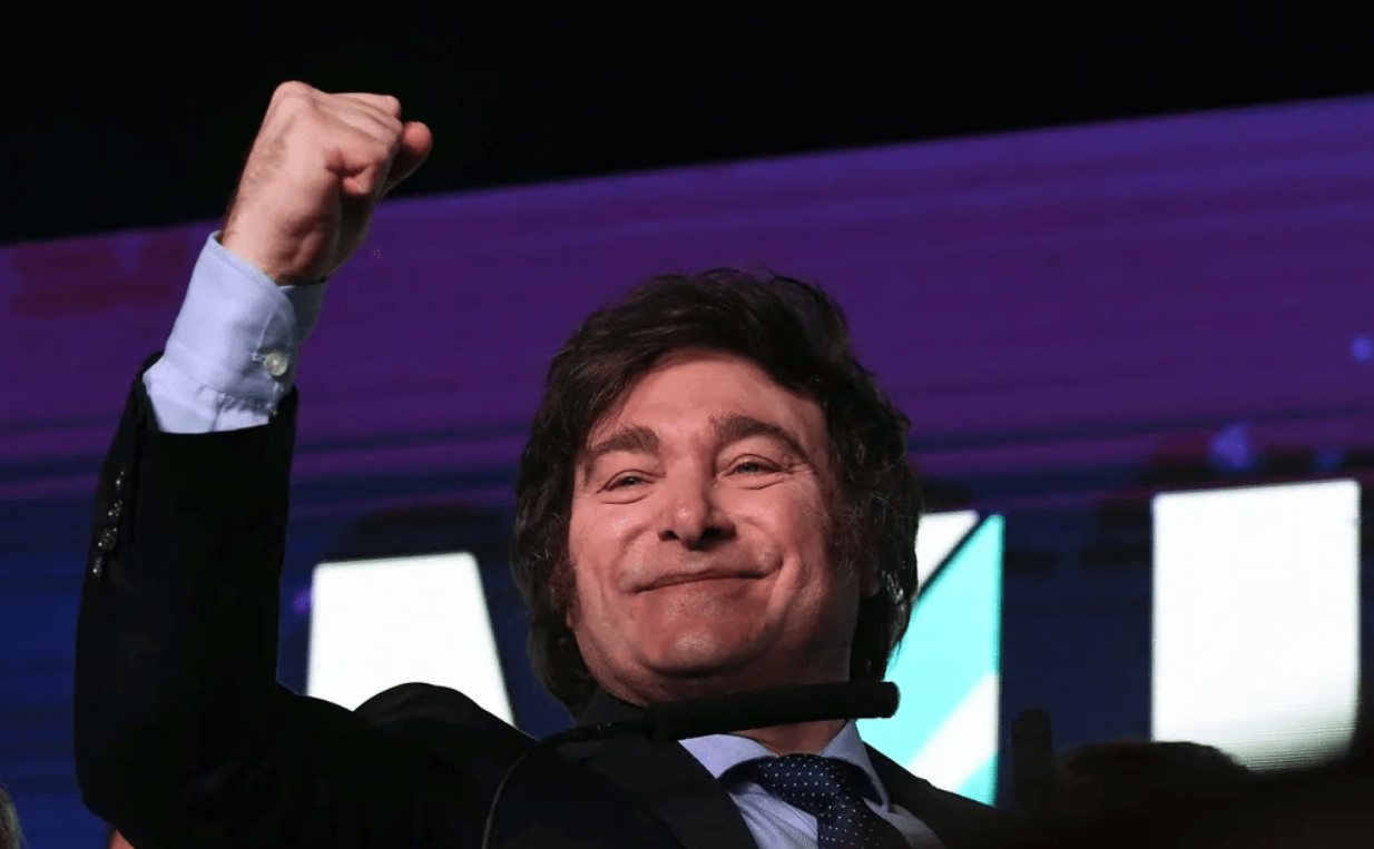 Milei anticipa que LLA arrasará en octubre: "Los salarios reales son más altos y cada día hay menos pobres e indigentes" | Política y Economía