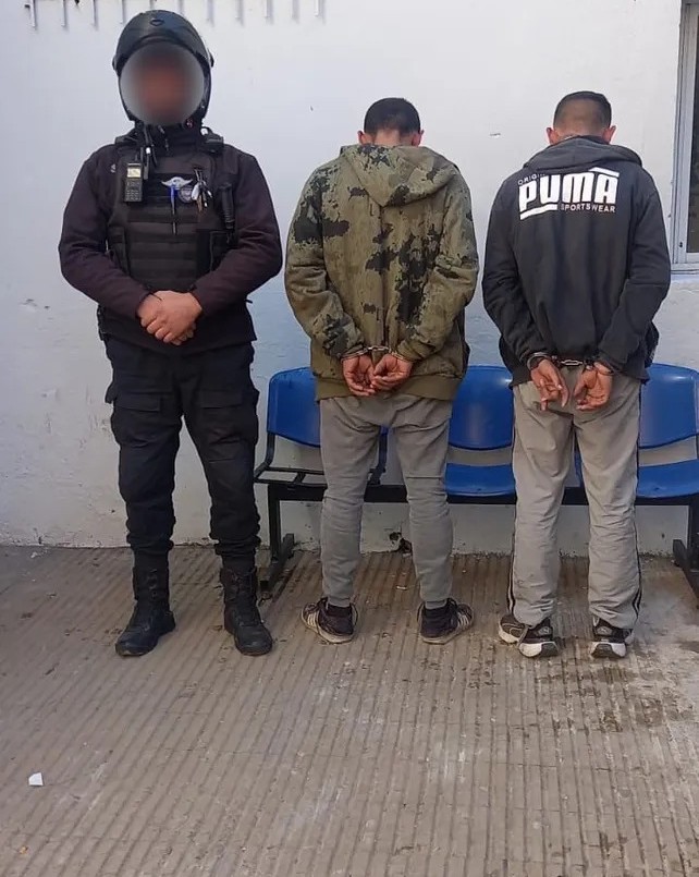 Detuvieron a tres hombres con marihuana y cocaína en Villa Gobernador Gálvez | Rosario y la región