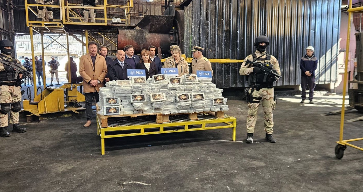 Bullrich supervisará la quema de casi media tonelada de cocaína incautada en el puerto de San Lorenzo | Rosario y la región