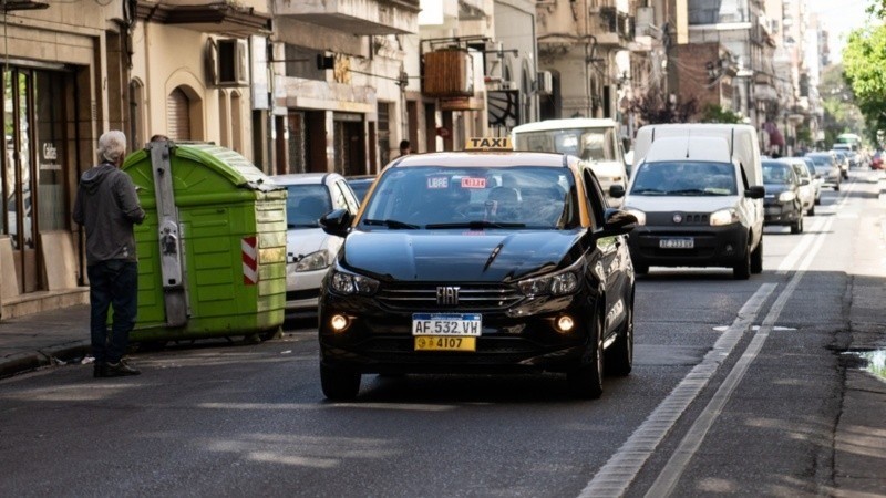 Taxis en Rosario: proponen tarifa única y descuentos para competir con las apps | Rosario y la región
