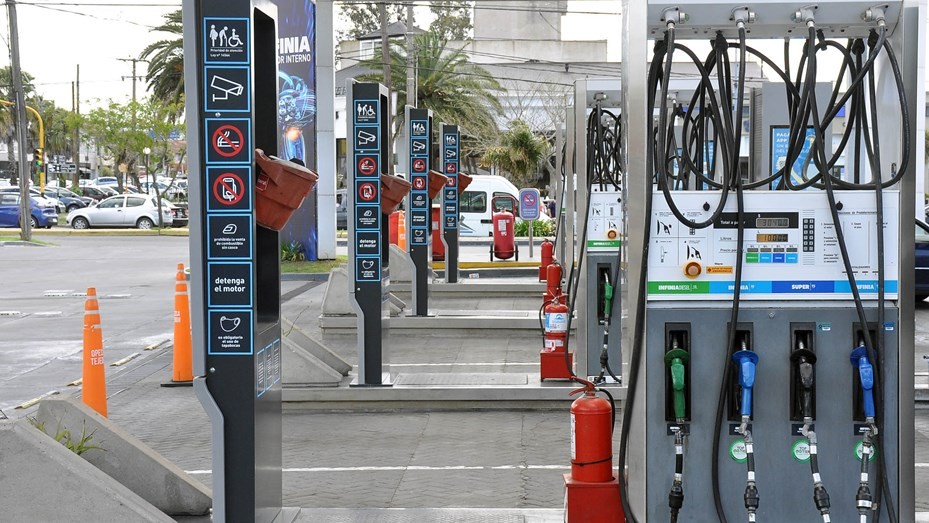 YPF aplicará precios variables por hora: cargar combustible será más barato de madrugada desde el 23 de junio | Información General