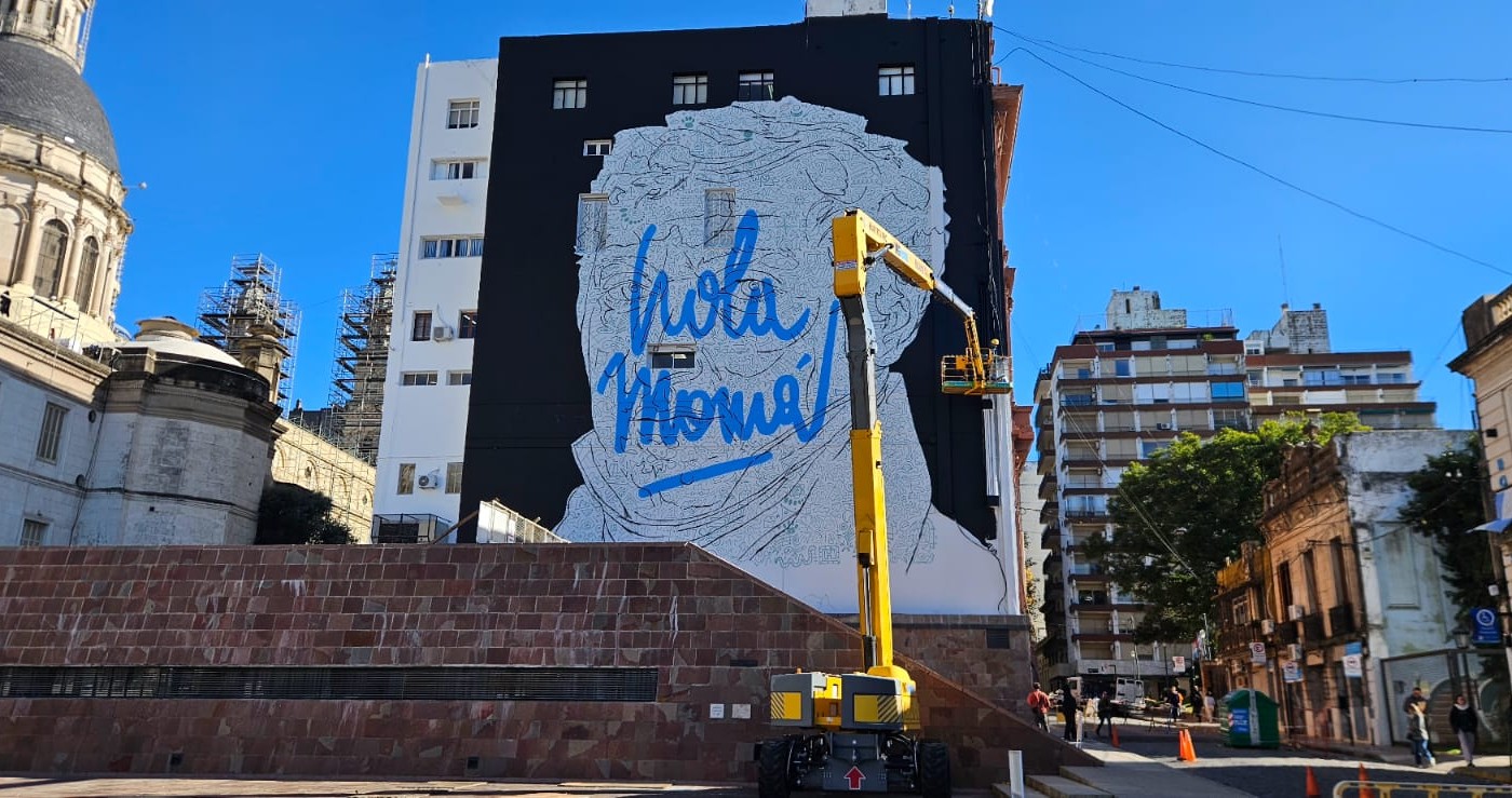 Martín Ron retrata a Belgrano en el pasaje Juramento con un nuevo mural | Rosario y la región