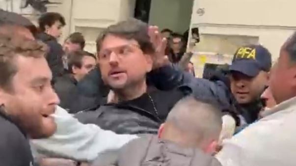 Tras recuperar la libertad, Juan Grabois lanzó su candidatura presidencial 2027 | Política y Economía