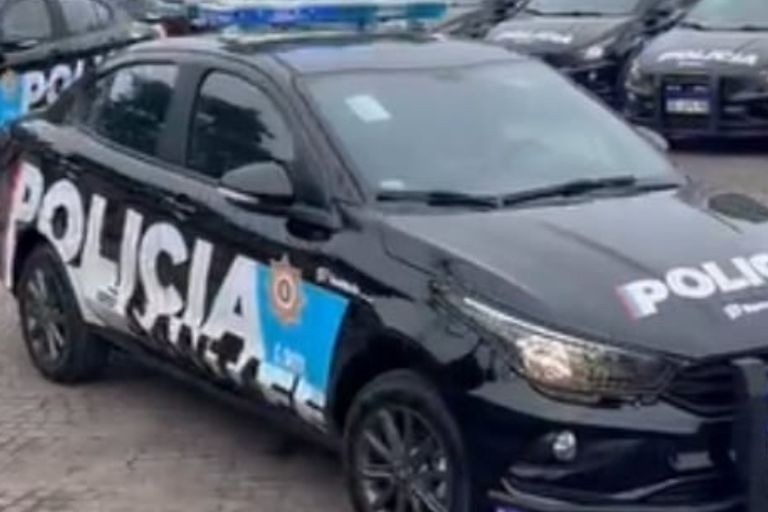 Conductores protagonizaron una tensa pelea a puñetazos en el centro de Rosario | Rosario y la región