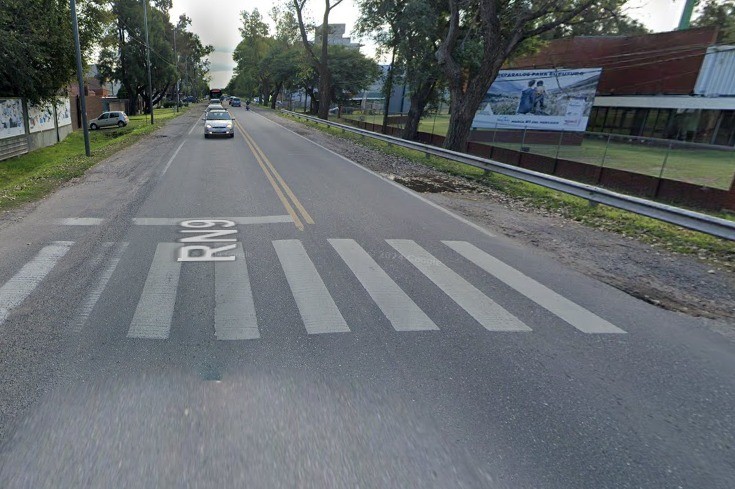 Impactante choque en Ruta 9: bomberos rescataron a un herido | Rosario y la región