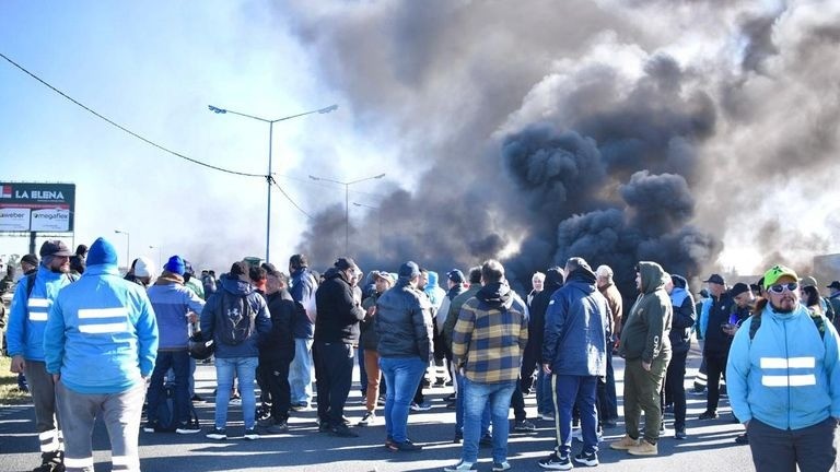 Interrumpieron los cortes en Circunvalación en apoyo a Cristina y a la tarde se hará un acto en plaza 25 de Mayo | Rosario y la región