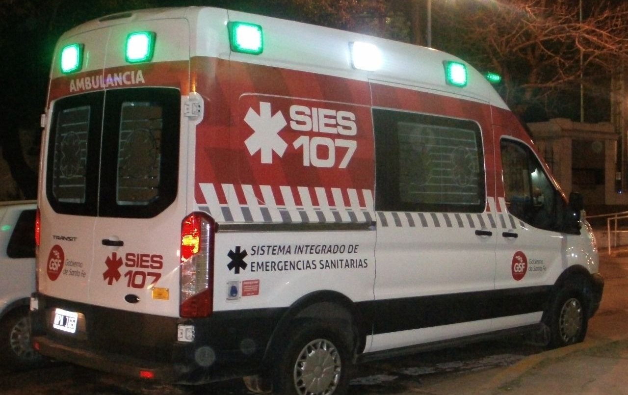 Falleció un peatón tras ser atropellado por un auto: el conductor huyó y se entregó horas después | Rosario y la región