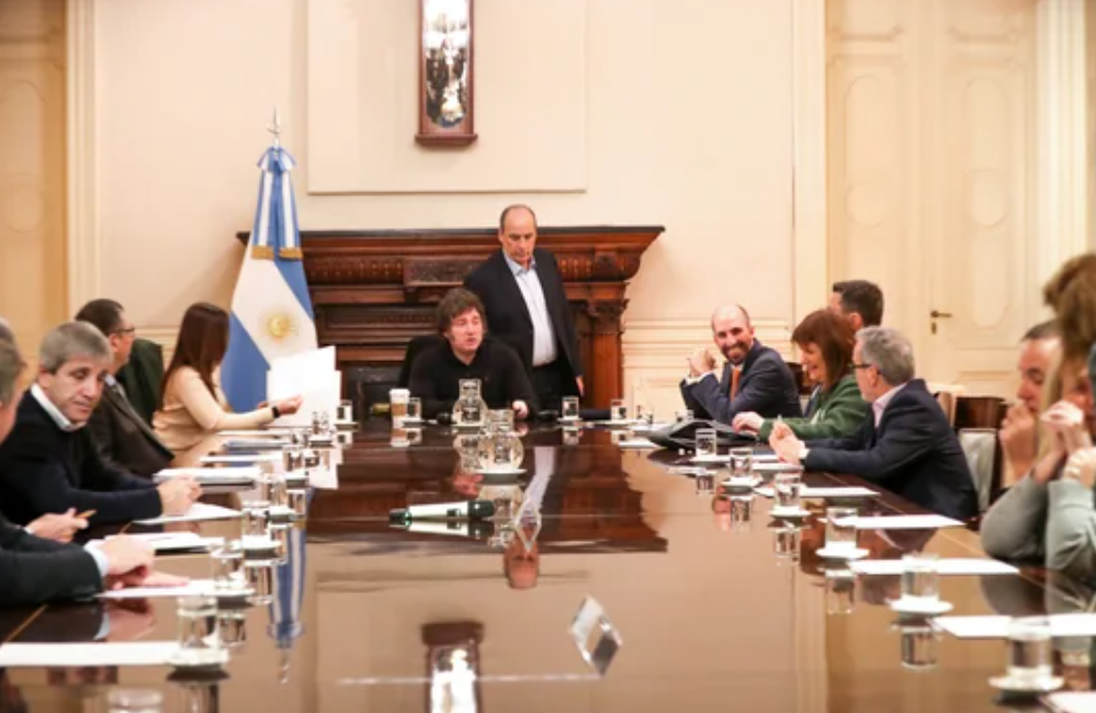Fallo por YPF: Milei convocó a su Gabinete para definir la estrategia legal | Política y Economía