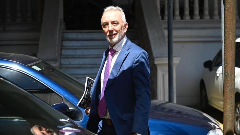 Con tobillera electrónica, el exjuez Marcelo Bailaque ya cumple prisión domiciliaria | Rosario y la región