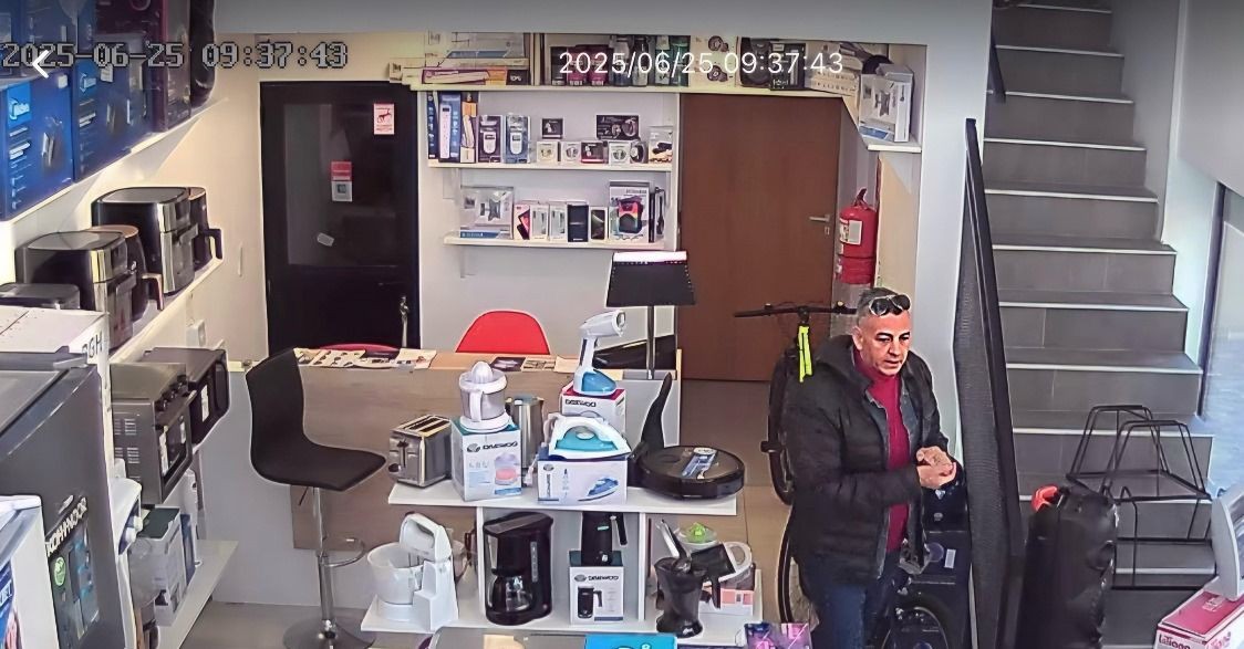 Simuló una transferencia con una aplicación falsa y se llevó cien mil pesos en productos | Rosario y la región