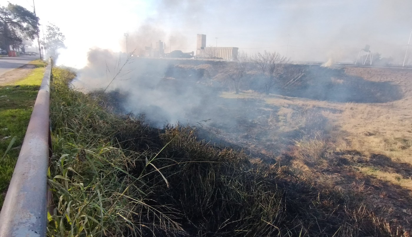 Incendio en la zona sur de Rosario | Rosario y la región