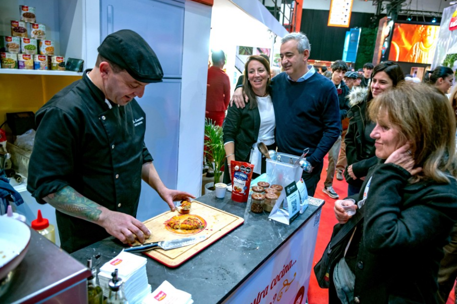 Javkin resalta el potencial exportador y la importancia de la industria alimentaria en la cierre de la FIAR 2025 | Rosario y la región