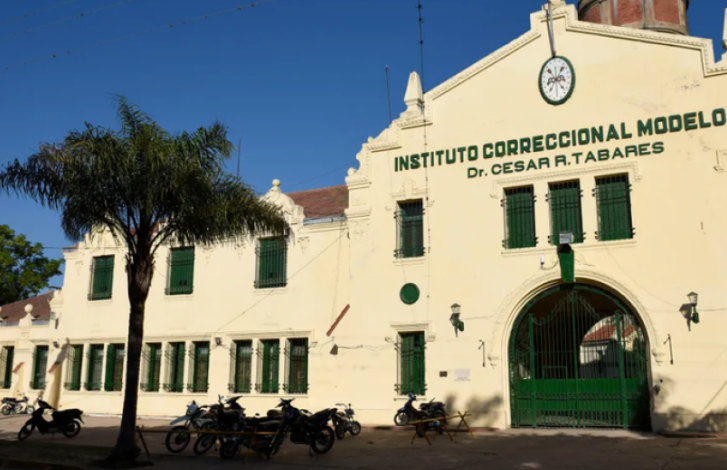 Un joven de Rosario muere apuñalado en la cárcel de Coronda | Rosario y la región