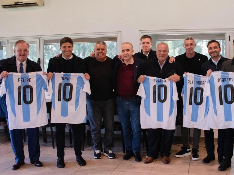 Encuentro estratégico entre Pullaro y Tapia en Ezeiza: deporte, gestión y futuro compartido | Política y Economía