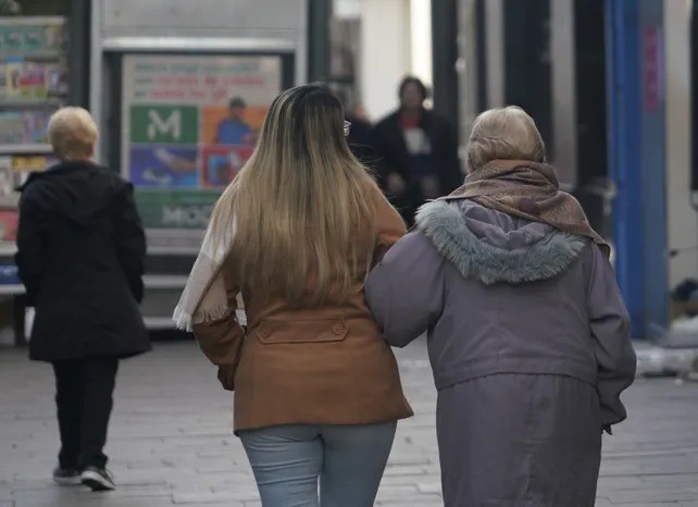 Santa Fe: tres de cada diez jóvenes de entre 25 y 35 años aún viven con sus padres | Rosario y la región