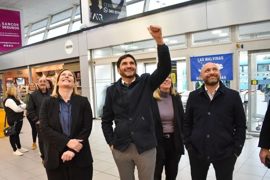Pullaro recorrió las obras del Aeropuerto de Rosario tras el retiro de fondos de Nación | Política y Economía