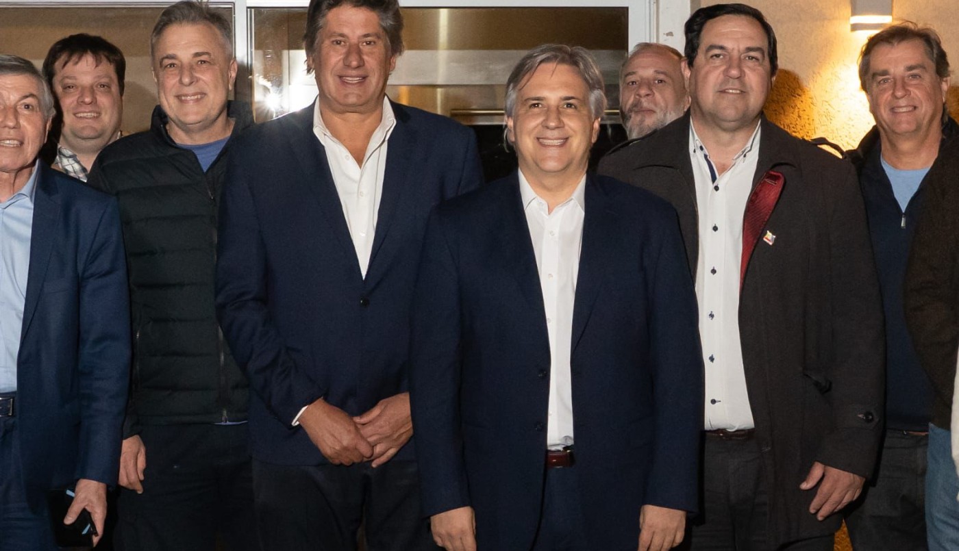 Dirigentes del PJ santafesino se suman a Provincias Unidas junto a Llaryora | Política y Economía
