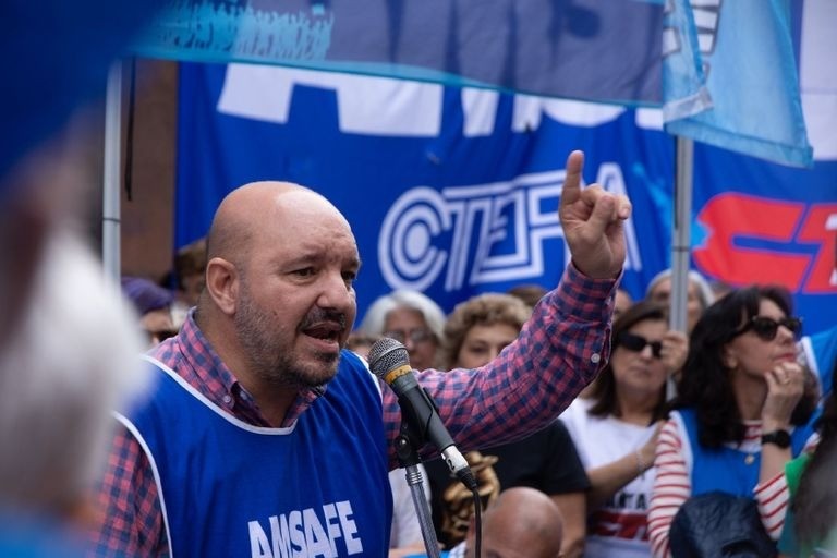 Docentes santafesinos rechazaron la oferta salarial y anunciaron un plan de movilizaciones | Rosario y la región