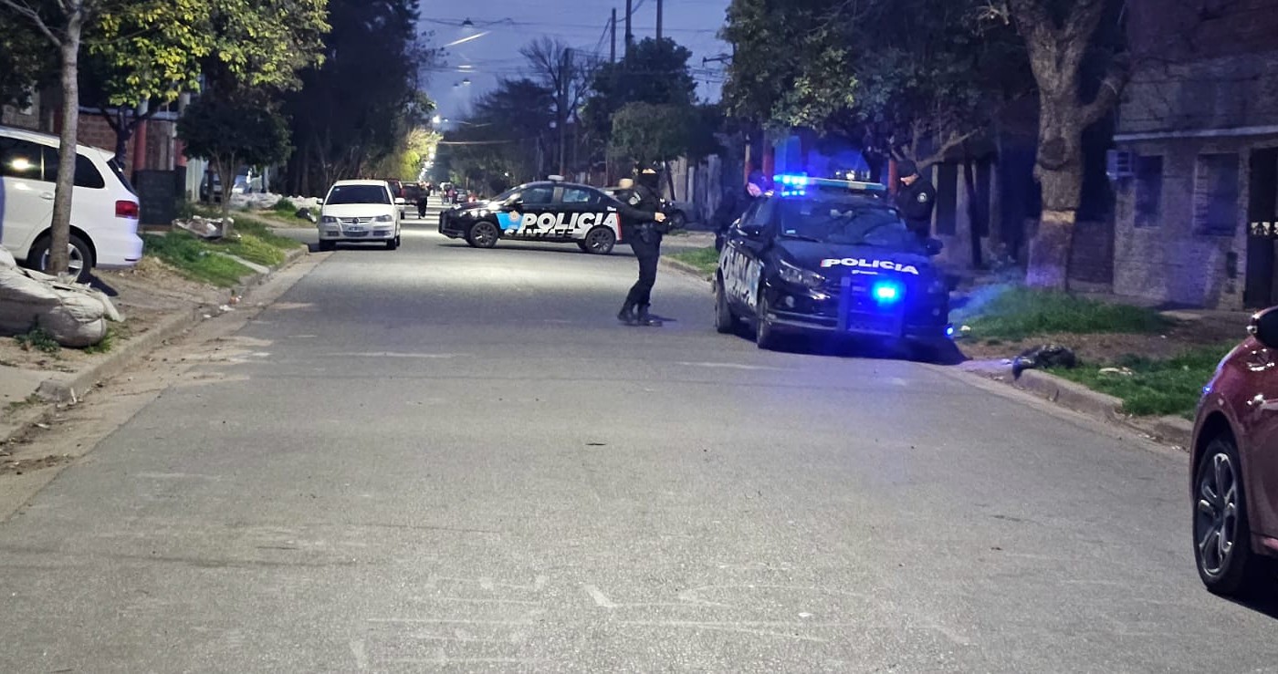 Tiroteo en Centeno: balearon una vivienda y local comercial sin provocar heridos | Rosario y la región