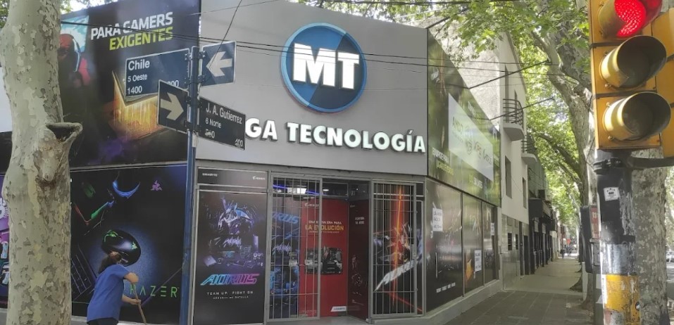 Denuncian a una empresa de tecnología en Mendoza por una megaestafa: su dueño está prófugo | Información General