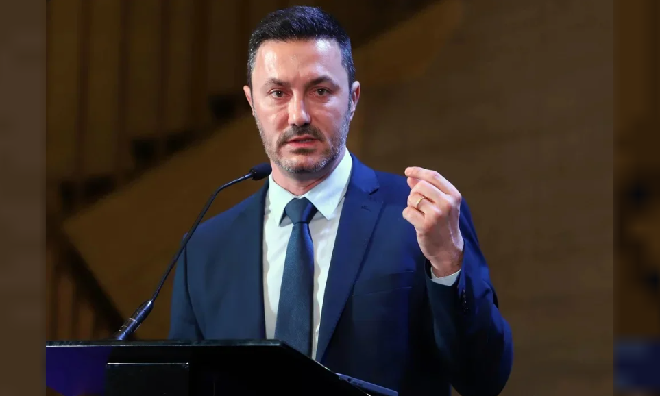 Petri moviliza tropas a las fronteras para vigilancia | Información General