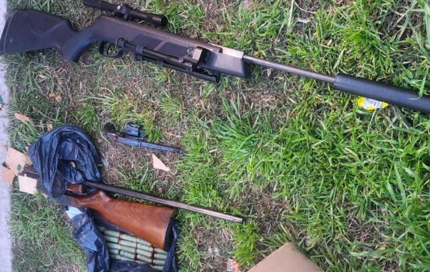 Hallazgo de armas en transporte escolar: desmienten participación de la conductora | Rosario y la región