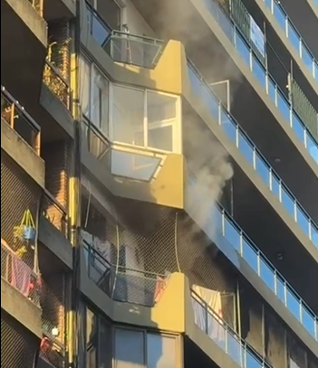 Incendio en un edificio del centro: una habitación quedó destruida, afortunadamente no hubo heridos | Rosario y la región
