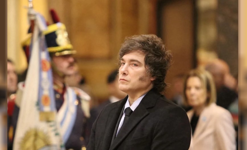 El superlunes de Javier Milei: mesa política, jura ministerial y cadena nacional por el Presupuesto 2026 | Política y Economía