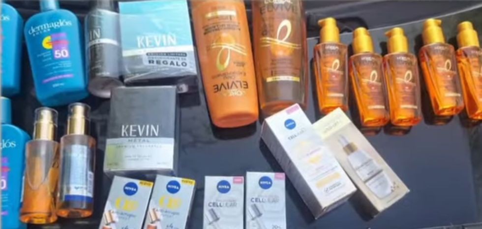 Detuvieron a dos mujeres por robar en una farmacia: usaron una faja para esconder la mercadería | Rosario y la región