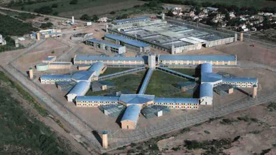 Presa que cambió de género va a juicio por violar a otras detenidas | Información General