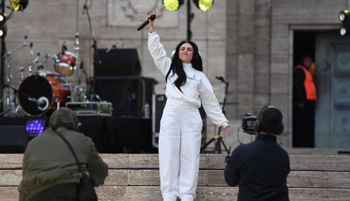 Rosario celebra sus 300 años con un show histórico de Nicki Nicole y Baglietto | Rosario y la región