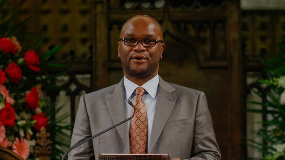 El embajador de Sudáfrica en Francia fue encontrado muerto en la puerta de un hotel de París | Internacionales