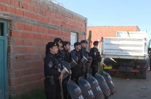 El Ministerio de Seguridad y Justicia desmanteló un búnker narco en barrio Tío Rolo | Rosario y la región