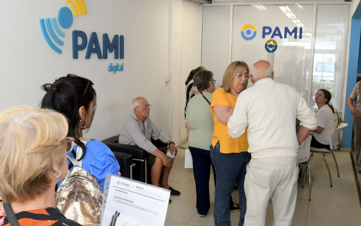 Pami otorgará un bono de $45.000 en octubre para jubilados con celiaquía | Información General