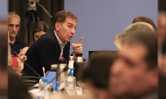 Fiscal dictamina a favor de que La Libertad Avanza reimprima la cartelería y afiches Así lo dispuso Ramiro González | Política y Economía