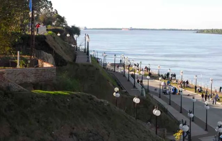 Buscan a un adolescente de 15 años que cayó al río Paraná en San Lorenzo | Rosario y la región