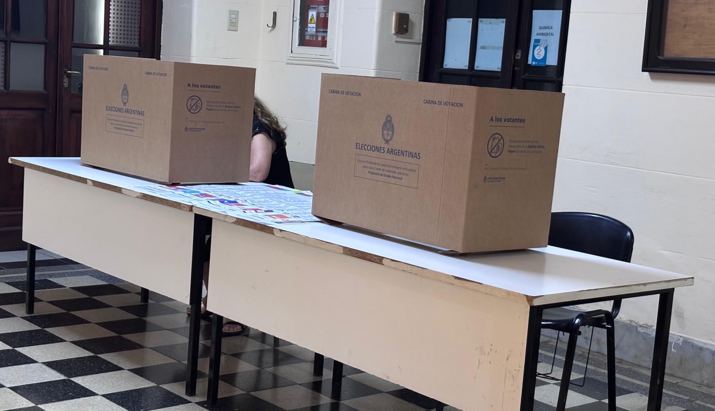 Cerraron los comicios y con expectativa se esperan los resultados de las elecciones | Política y Economía